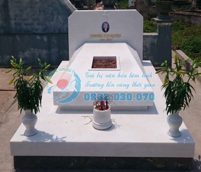Những điều cần biết để xây mộ đá hợp phong thủy