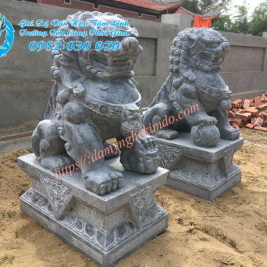 Tượng con nghê tàu đá xanh đen