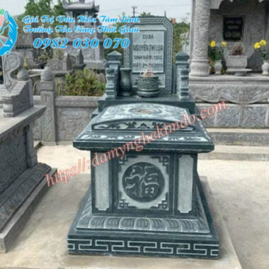 Mẫu mộ đá không mái đẹp, Mộ tam sơn, Mẫu mộ hậu bành đá xanh rêu, mộ tam sơn