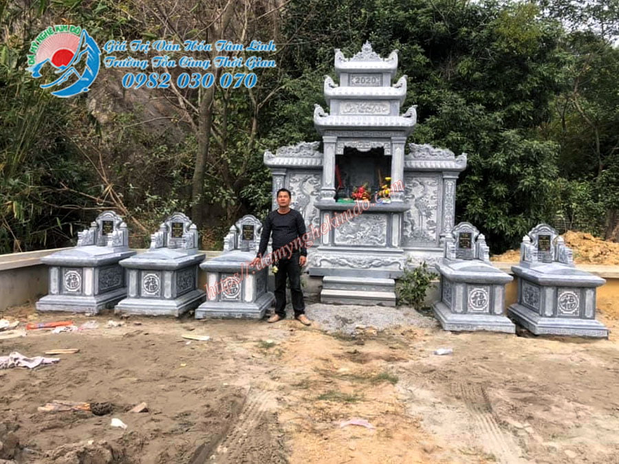 Công trình lắp đặt lăng mộ đá tại nghĩa trang xã Ninh mỹ-Hoa lư- Ninh Bình
