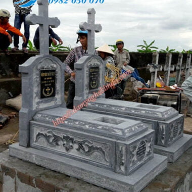 Mộ đá công giáo không mái - mộ đạo đá