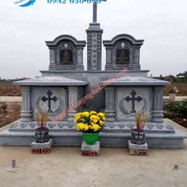 Mộ đôi đá công giáo - Mộ đạo đôi