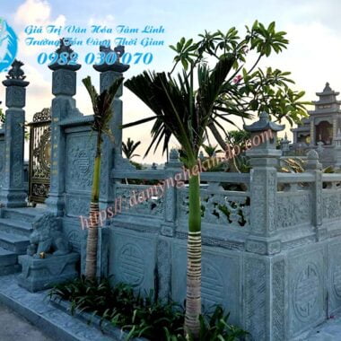 Xây khu lăng mộ đá xanh rêu cao cấp tại Vinh