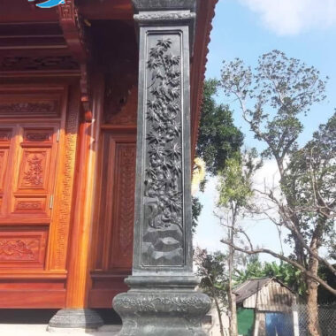 Cột đá vuông Nhà thờ họ, cột hiên đá