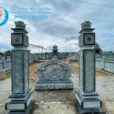 Cột cổng song trụ sen, Cổng đá song trụ khu lăng