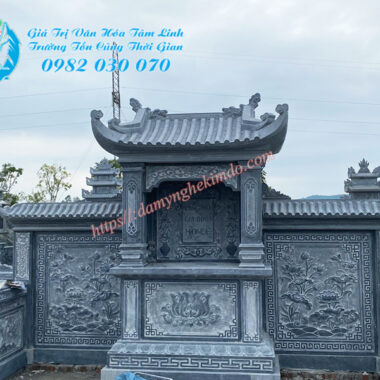 Lăng cánh đá 1 mái đình, Mặt trước lăng thờ cánh Khu lăng Nghệ An