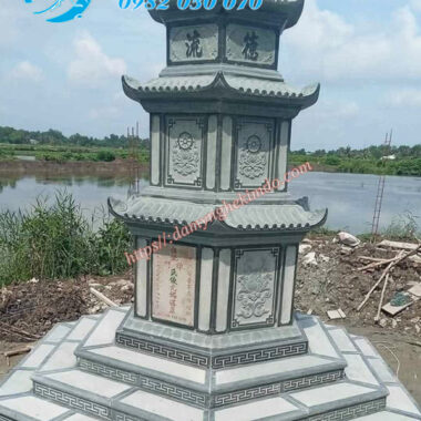 Mẫu mộ tháp đá 3 tầng, bảo tháp đá, mộ tháp đá xanh rêu